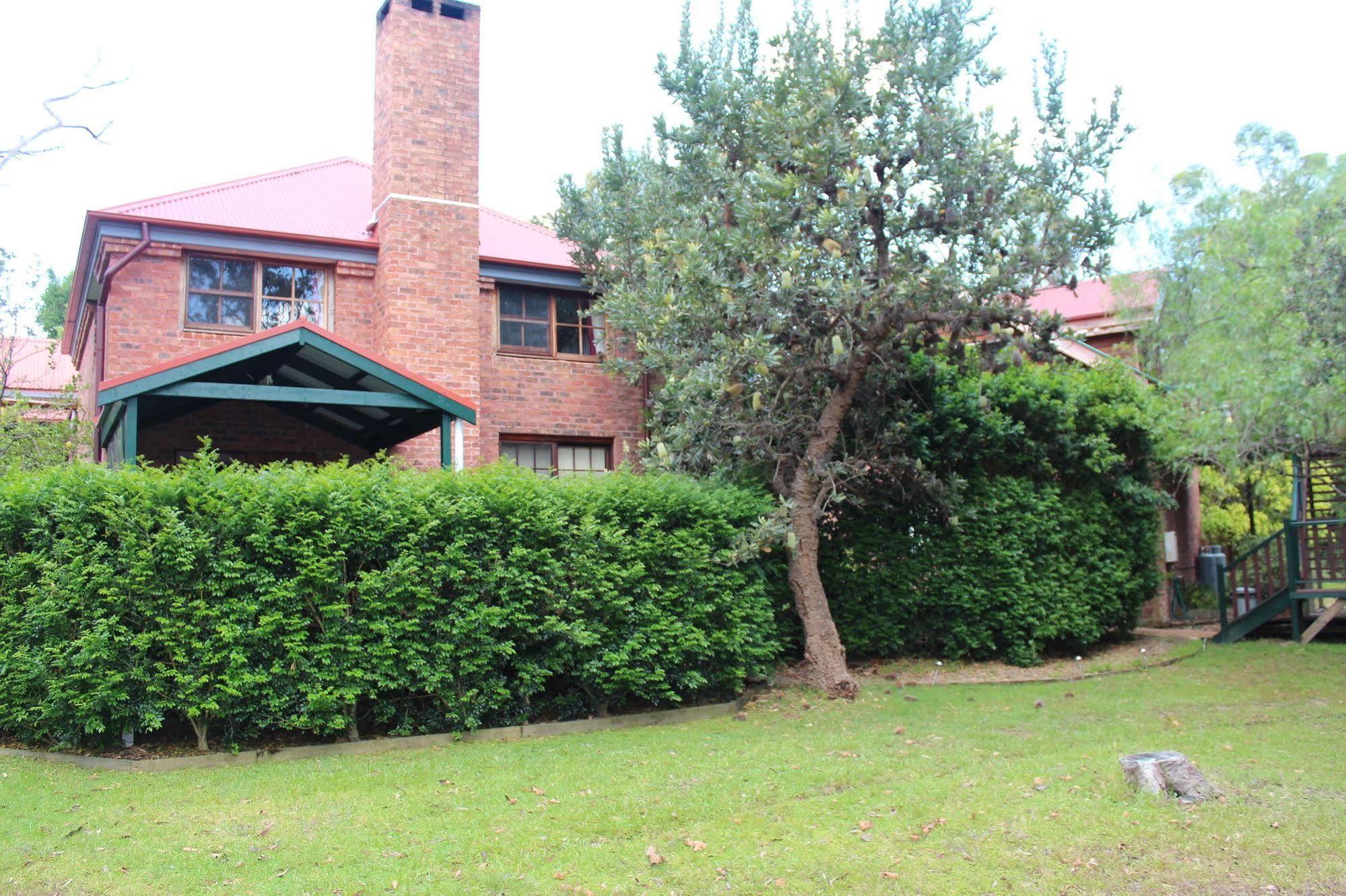 Storey Grange Springwood Exterior foto
